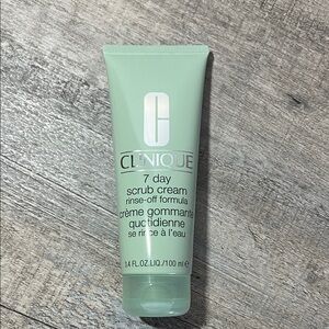 Clinique 7 Day Scrub Cream - Rinse Off Formula